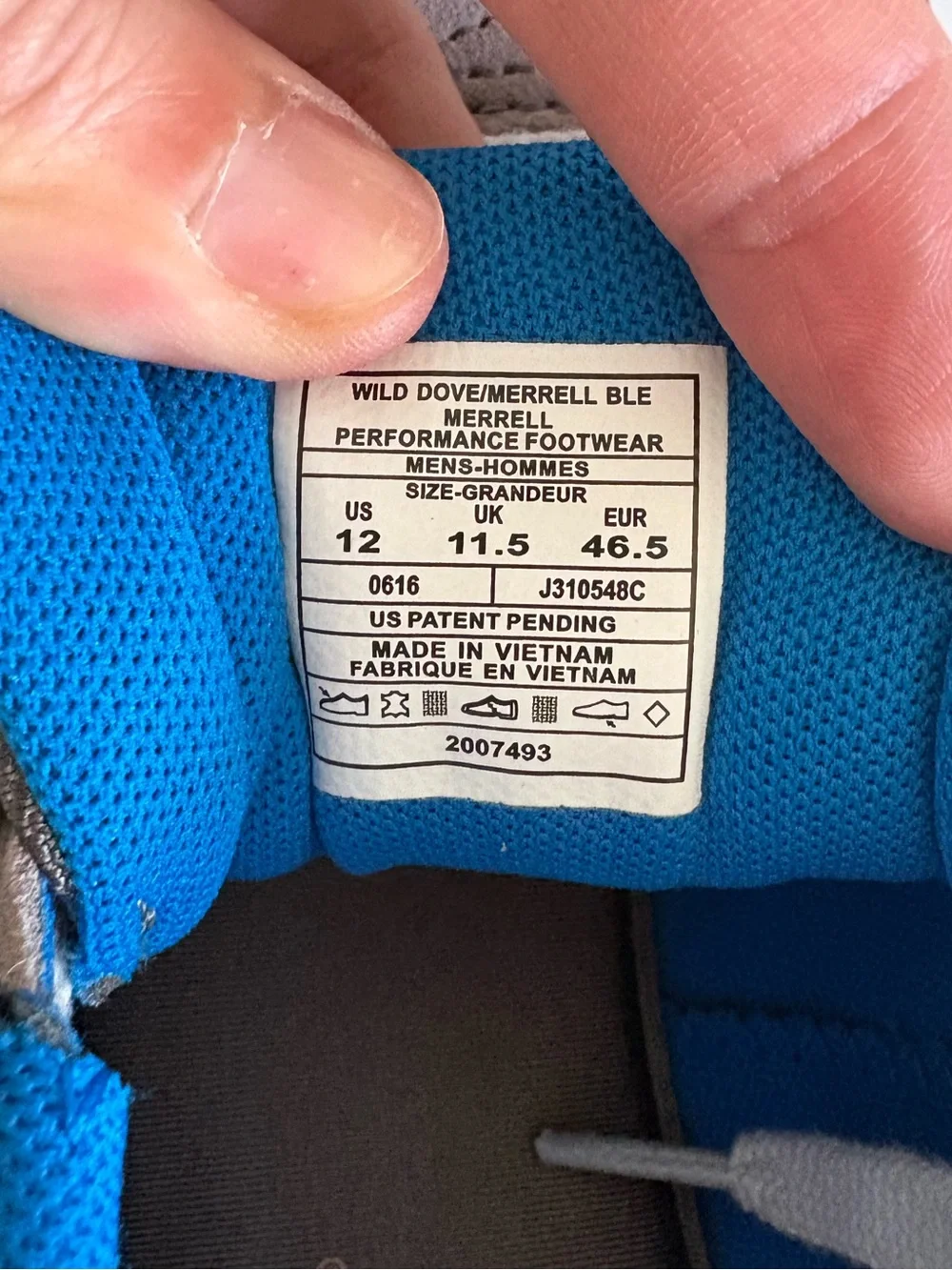 Merrell wild dove